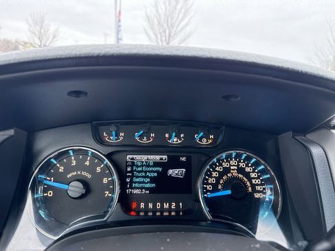 Used 2014 Ford F150 XLT w/ Equipment Group 302A Luxury image 17