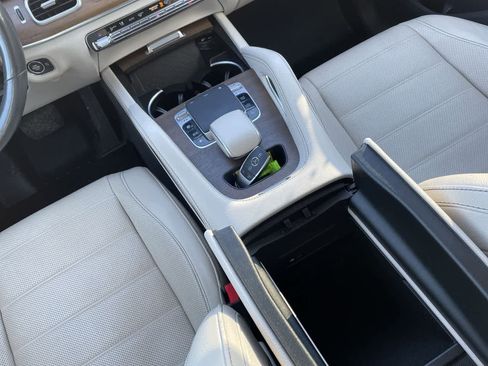 Used 2020 Mercedes-Benz GLE 450 GLE 450 image 25