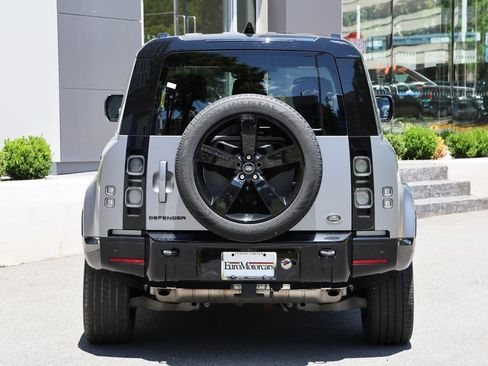 Used 2022 Land Rover Defender 110 X AWD/4WD image 3