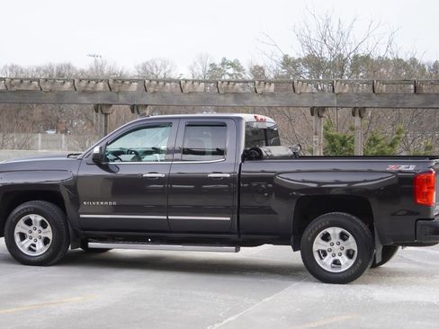 Used 2016 Chevrolet Silverado 1500 LTZ Z71 w/ LTZ Plus Package AWD/4WD image 34