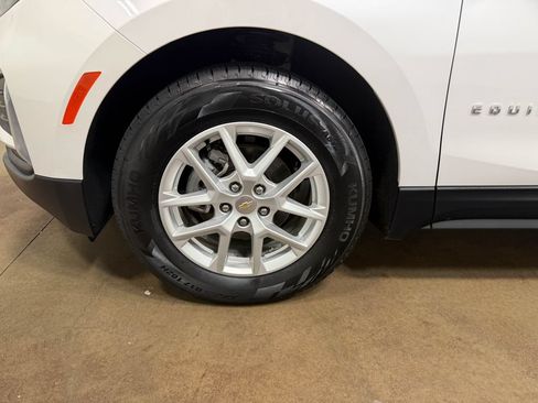 Used 2023 Chevrolet Equinox LT AWD/4WD image 89