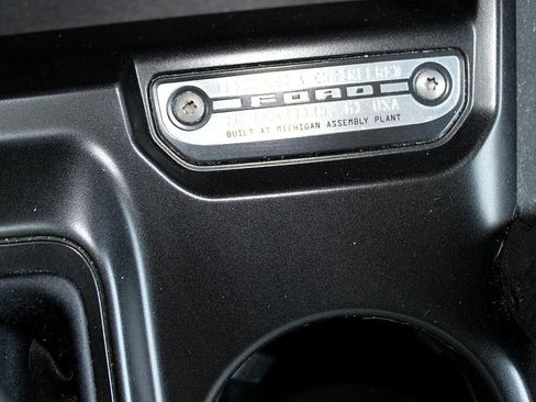 Used 2023 Ford Bronco Black Diamond image 23