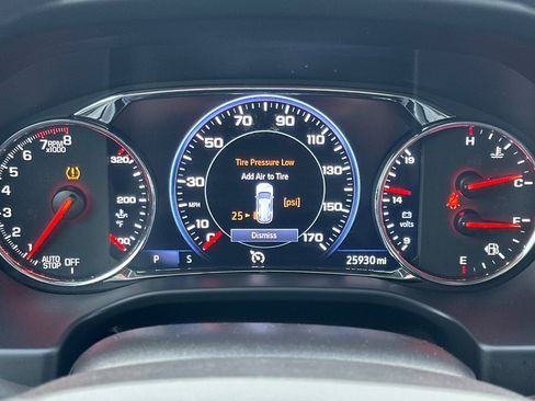 Used 2022 GMC Acadia AT4 w/ Technology Package image 42