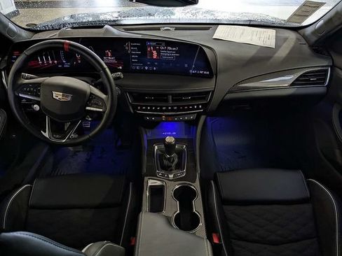 Certified 2025 Cadillac CT5 V Blackwing w/ Carbon Fiber 2 Package RWD image 14