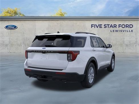 New 2026 Ford Explorer Active image 8