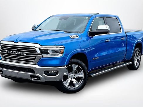 Used 2022 RAM 1500 Laramie AWD/4WD image 3