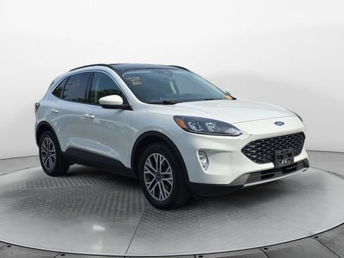 Used 2021 Ford Escape SEL w/ Technology Package AWD/4WD image 5