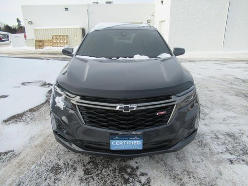 Used 2023 Chevrolet Equinox RS image 2