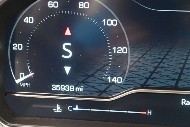 Used 2025 GMC Sierra 1500 Denali Ultimate AWD/4WD image 32