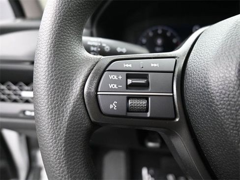 New 2025 Honda Accord SE image 12