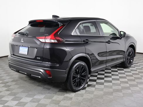 Used 2023 Mitsubishi Eclipse Cross LE image 6