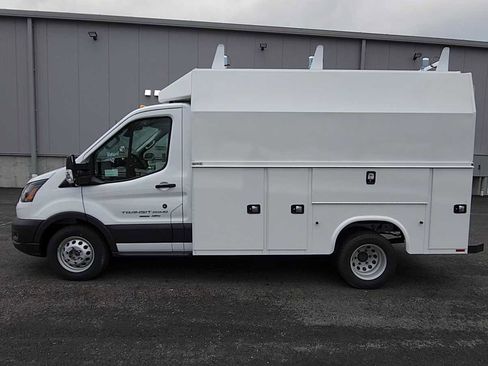 New 2025 Ford Transit 350 Low Roof DRW AWD w/ Interior Upgrade Package image 5