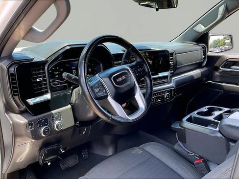 Used 2024 GMC Sierra 1500 Elevation AWD/4WD image 12
