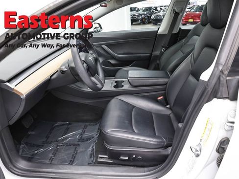Used 2021 Tesla Model 3 Standard Range Plus RWD image 14
