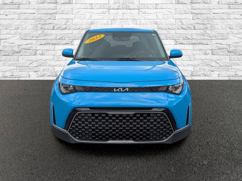 Used 2023 Kia Soul EX FWD image 3