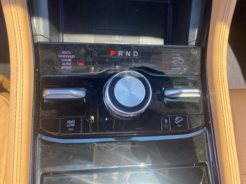 Used 2025 Jeep Grand Cherokee Summit AWD/4WD image 12