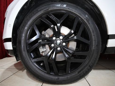 Used 2020 Land Rover Range Rover Evoque R-Dynamic SE AWD/4WD image 7