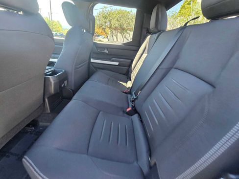 Used 2024 Toyota Tacoma TRD Sport image 19