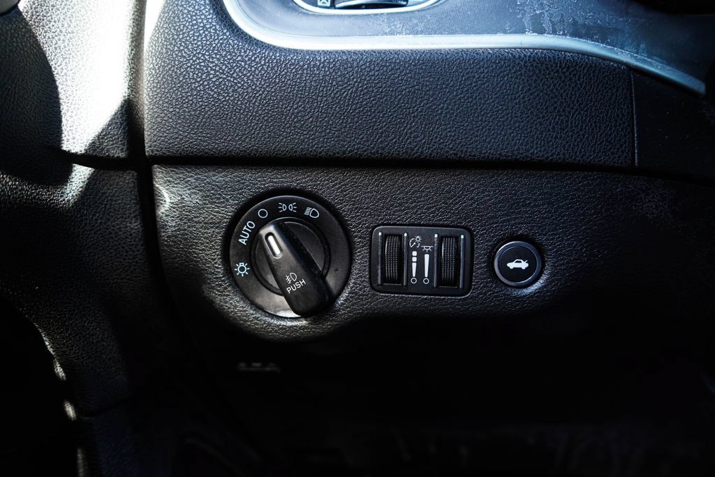 Used 2022 Dodge Charger GT RWD image 31