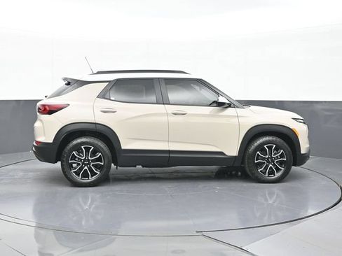 New 2026 Chevrolet TrailBlazer ACTIV w/ Convenience Package FWD image 12