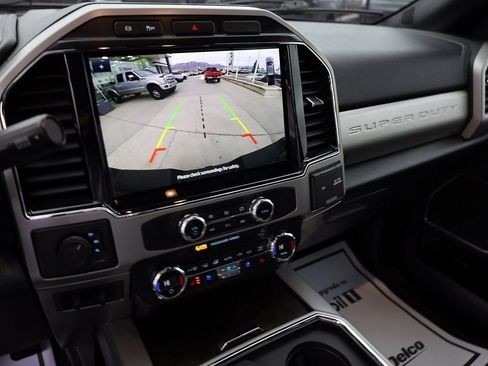 Used 2022 Ford F250 Lariat w/ Lariat Ultimate Package AWD/4WD image 15
