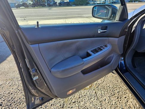Used 2003 Honda Accord EX image 23