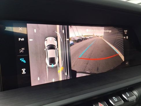 Used 2025 Porsche 911 Carrera 4 GTS image 15