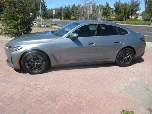 Used 2024 BMW i4 eDrive35 w/ Premium Package RWD image 3