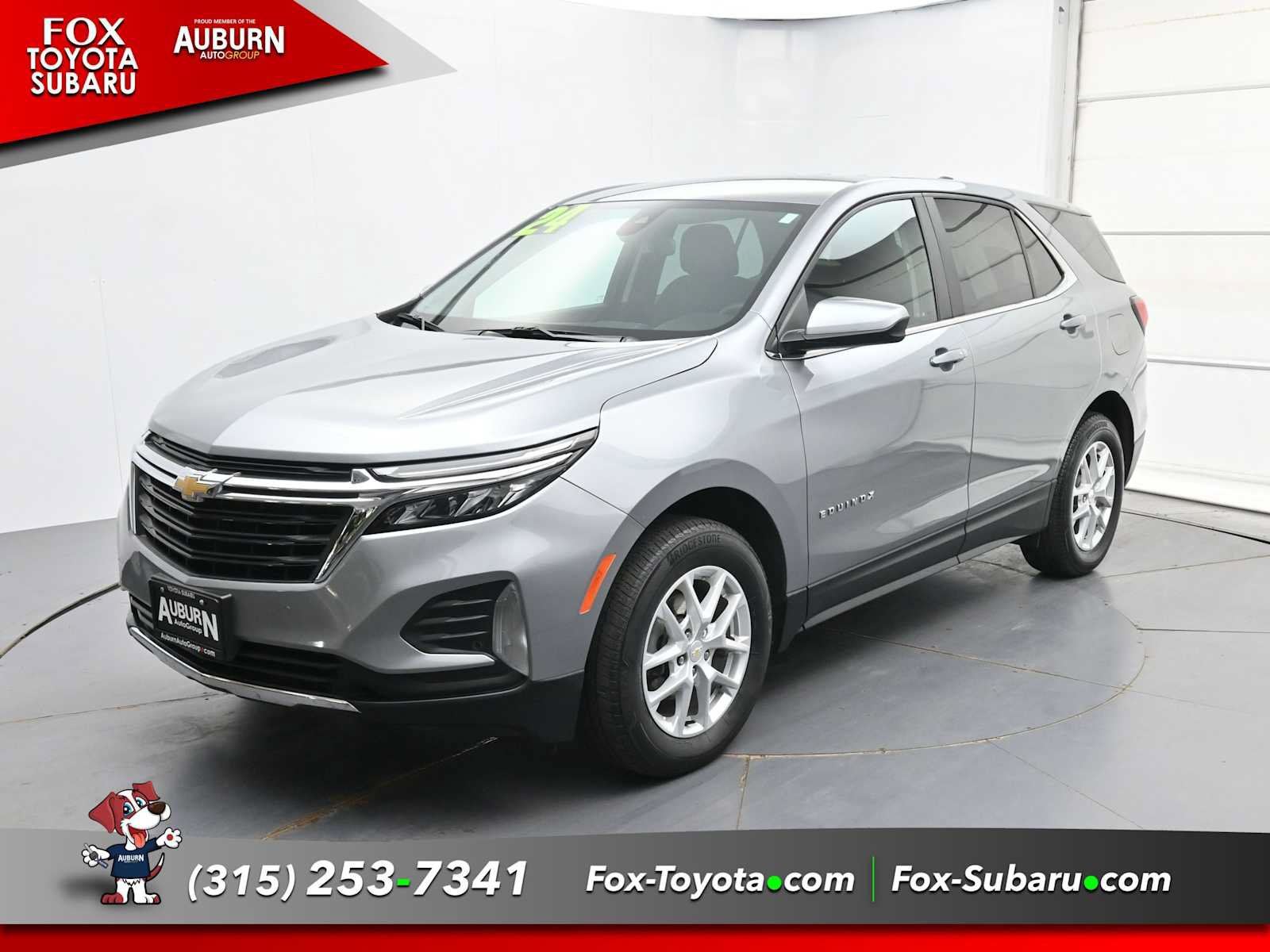 Used 2024 Chevrolet Equinox LT AWD/4WD image 2