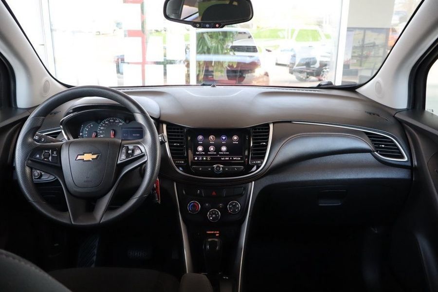 Used 2020 Chevrolet Trax LS w/ Tint and Cruise Package FWD image 28