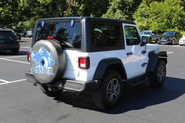 Used 2022 Jeep Wrangler Sport AWD/4WD image 3