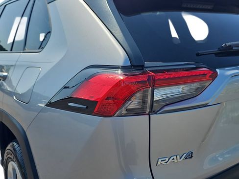 Used 2023 Toyota RAV4 LE FWD image 33