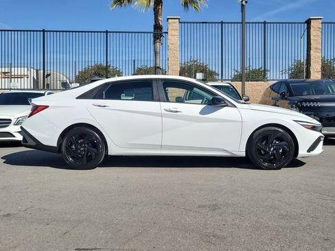 New 2026 Hyundai Elantra Sport image 25