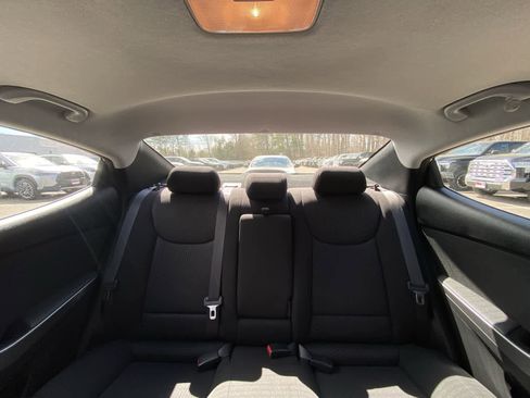 Used 2016 Hyundai Elantra Value Edition image 38