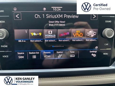 Used 2024 Volkswagen Taos SE FWD image 13