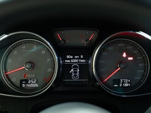 Used 2015 Audi R8 V8 AWD/4WD image 12