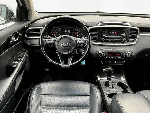 Used 2016 Kia Sorento EX image 5