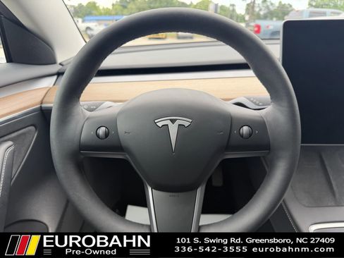 Used 2023 Tesla Model 3 Standard Range RWD image 13