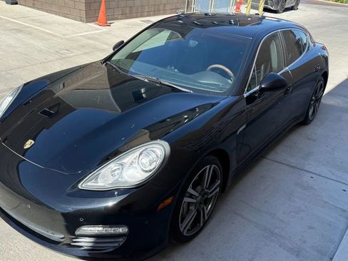 Used 2011 Porsche Panamera S RWD image 11