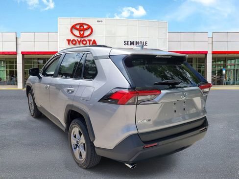 Used 2024 Toyota RAV4 XLE FWD image 4