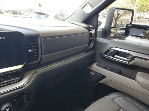 Used 2025 Chevrolet Silverado 2500 ZR2 w/ ZR2 Bison Edition image 27