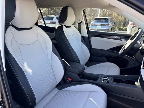 New 2026 Volkswagen Tiguan SE image 23