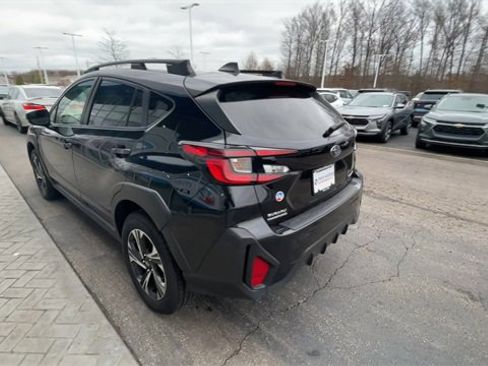 Used 2024 Subaru Crosstrek 2.0i Premium image 6