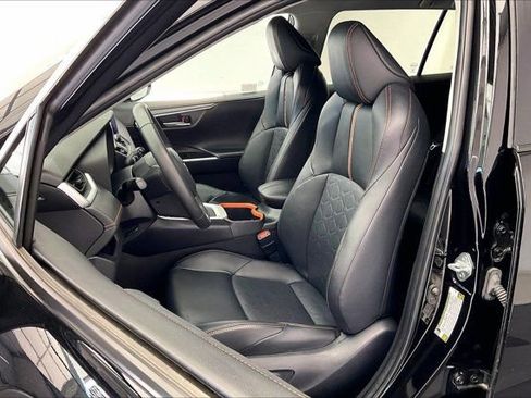 Used 2024 Toyota RAV4 Adventure image 18