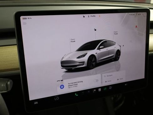 Used 2023 Tesla Model 3 Standard Range RWD image 16