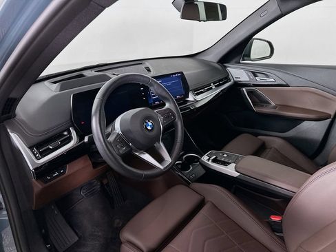 Used 2025 BMW X1 xDrive28i w/ Premium Package AWD/4WD image 14
