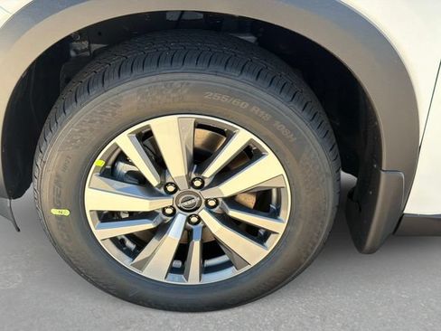 New 2026 Nissan Pathfinder SL AWD/4WD image 11