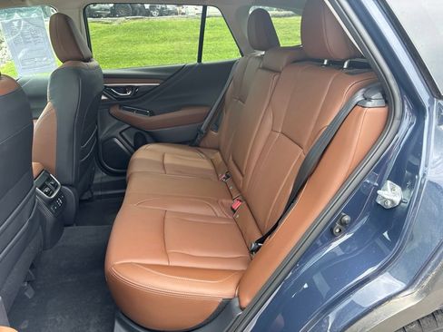 Used 2023 Subaru Outback Touring XT AWD/4WD image 9