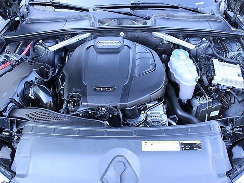 Used 2017 Audi A4 2.0T Ultra Premium Plus w/ Premium Plus Package FWD image 27