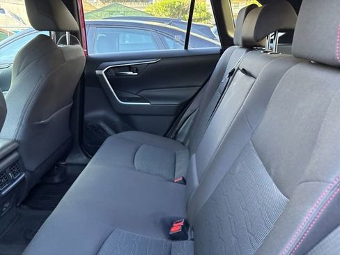 Used 2024 Toyota RAV4 SE w/ Weather & Moonroof Package AWD/4WD image 8